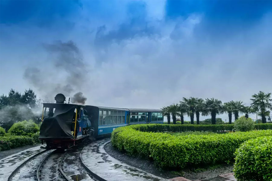 Darjeeling-Himalayan-Railway-2