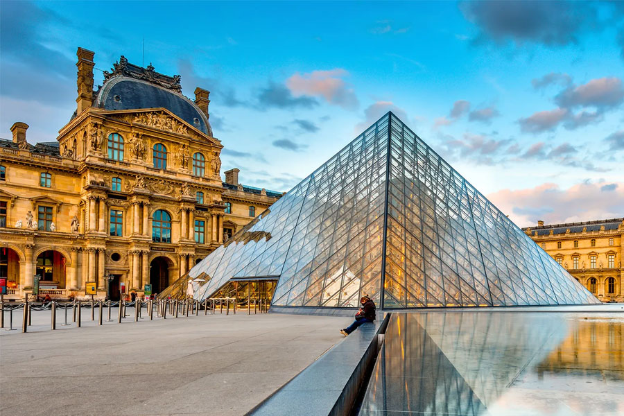 The-Louvre-Museum