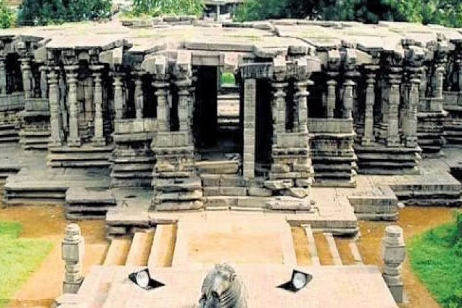 Thousand-Pillar-Temple