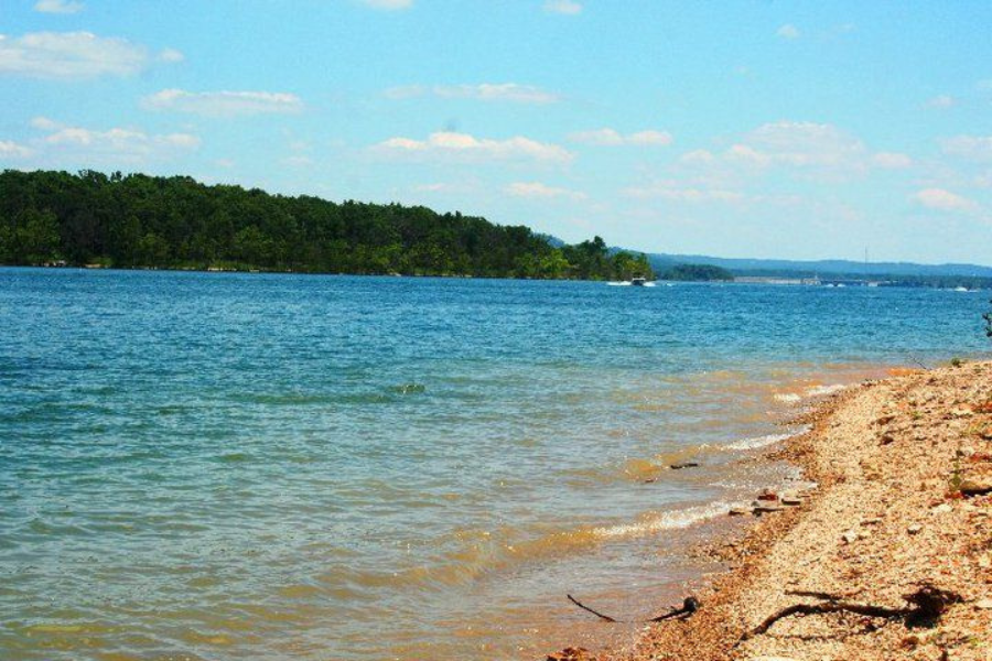 Table Rock Lake- Things to do in Branson with kids 