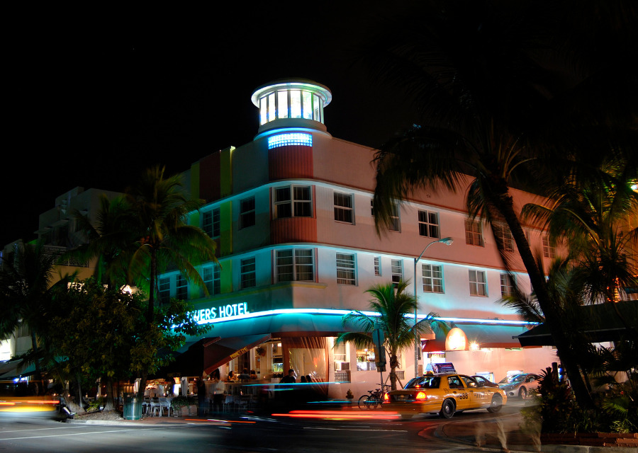 Art Deco Wonders of South Beach - Miami Beach